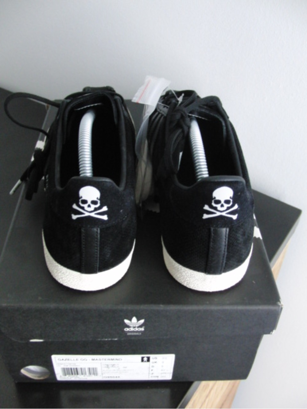adidas gazelle x mastermind