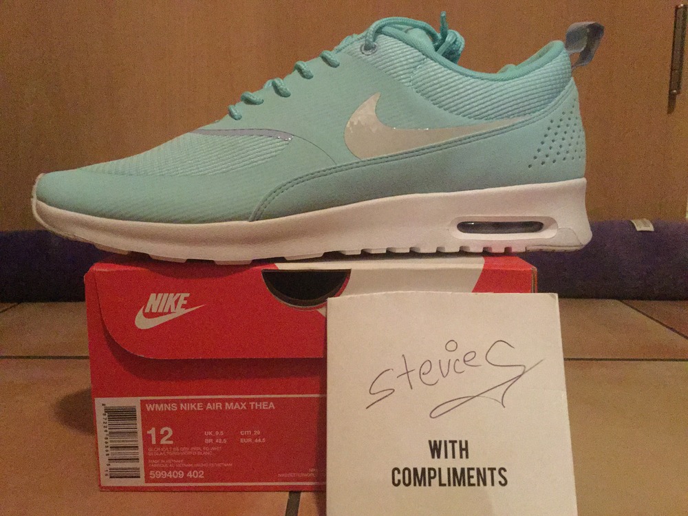 nike thea mint