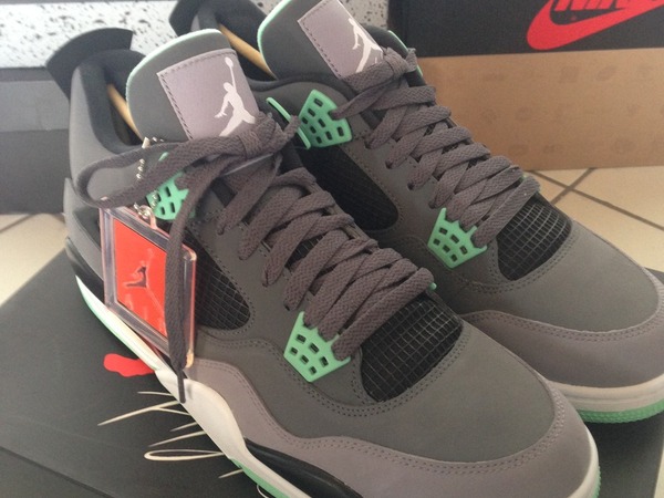 Nike Air Jordan 4 Philippines