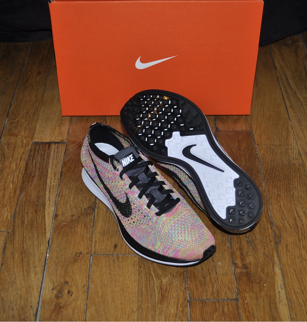 Nike Flyknit Racer US 8 UK 7 Nike Flyknit Racer US 8 UK 7