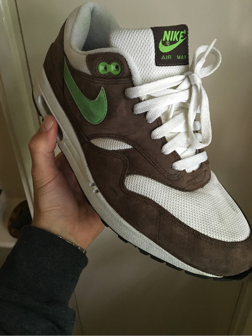 nike air max 1 sample