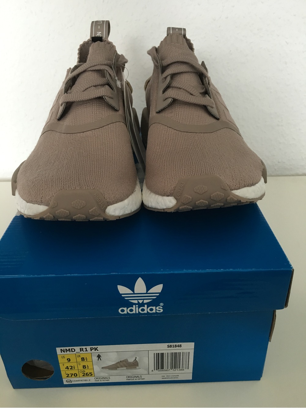 adidas 42 2/3 adidas 42 2/3