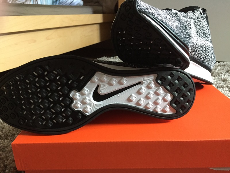 Nike Flyknit Racer Oreo 2.0 Nike Flyknit Racer Oreo 2.0