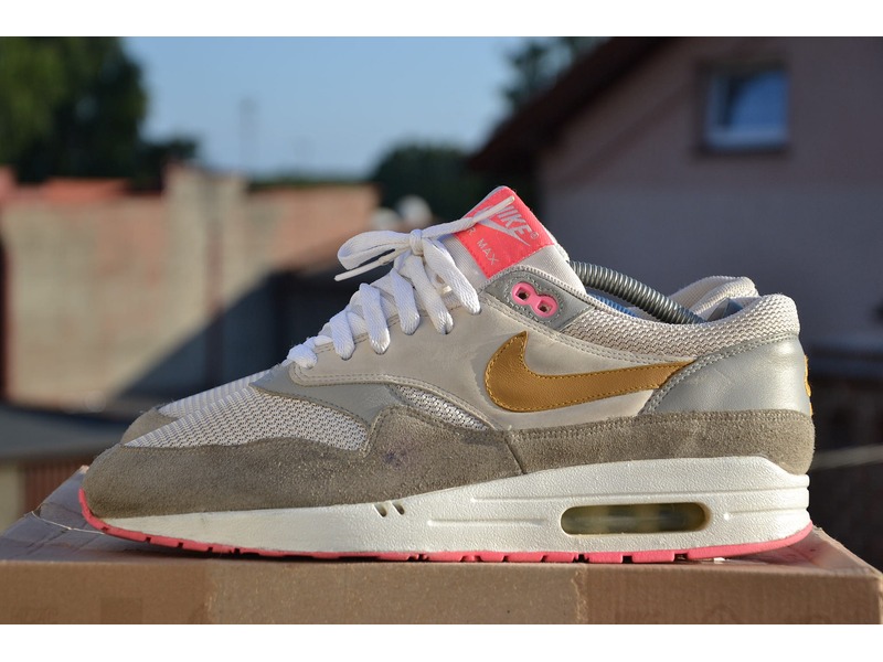 am1 pink pack