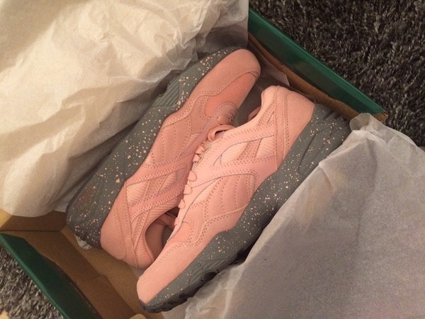 puma trinomic r698 rose pâle puma trinomic r698 rose pâle