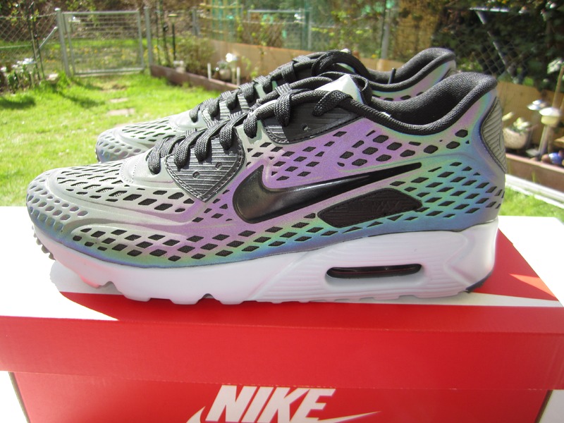 nike air max 90 ultra moire holographic
