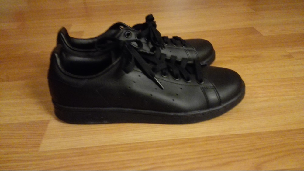 stan smith all black