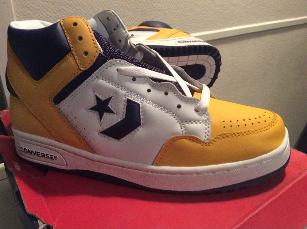 converse weapons lakers