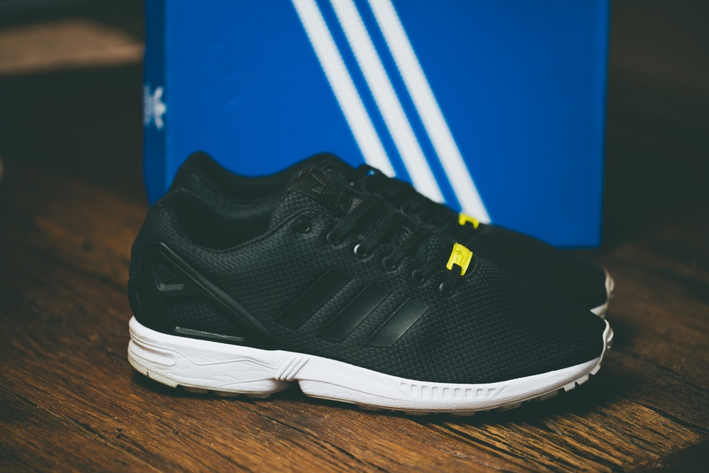 zx flux amazon