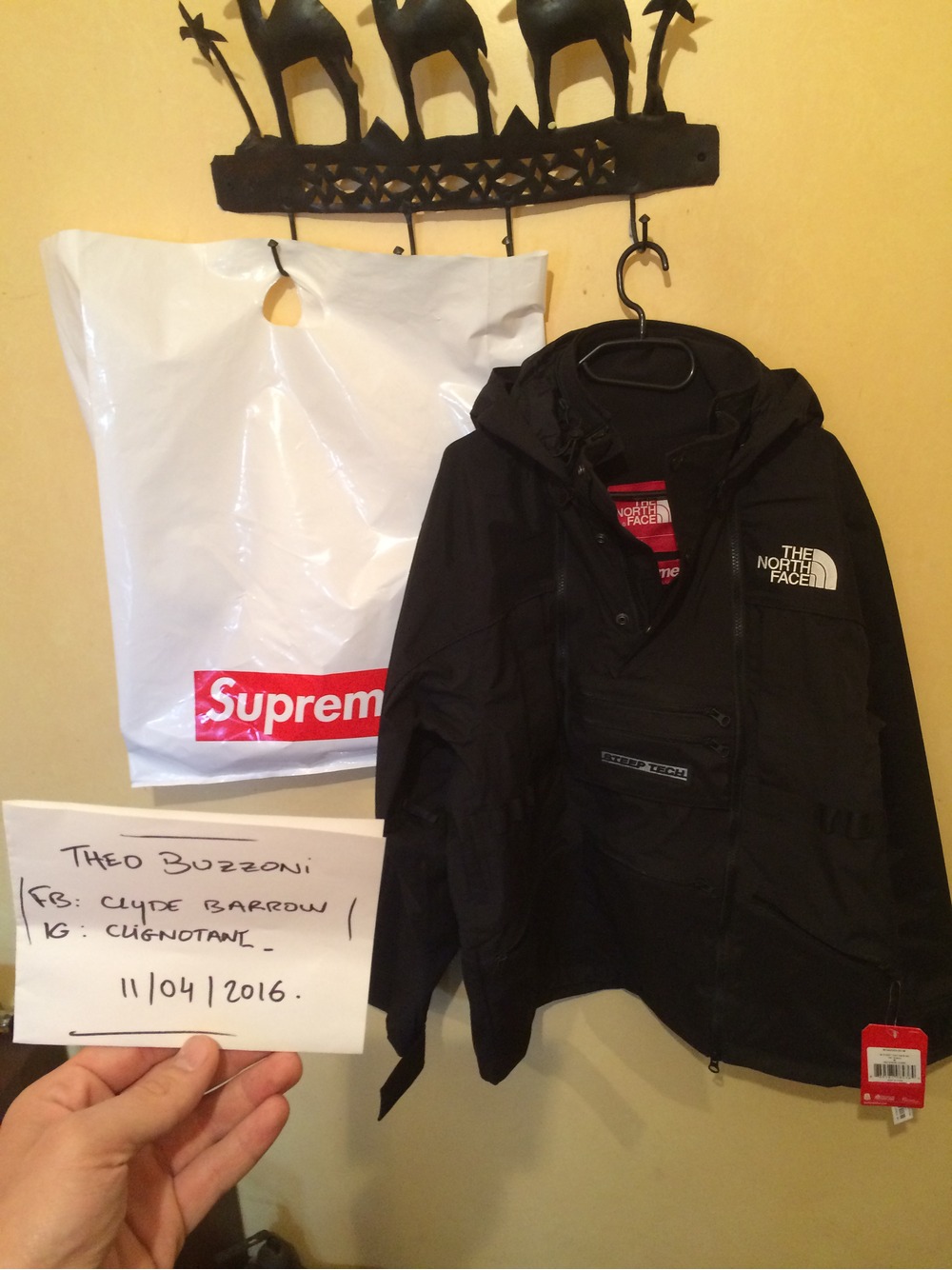 supreme x the north face steep tech jacket