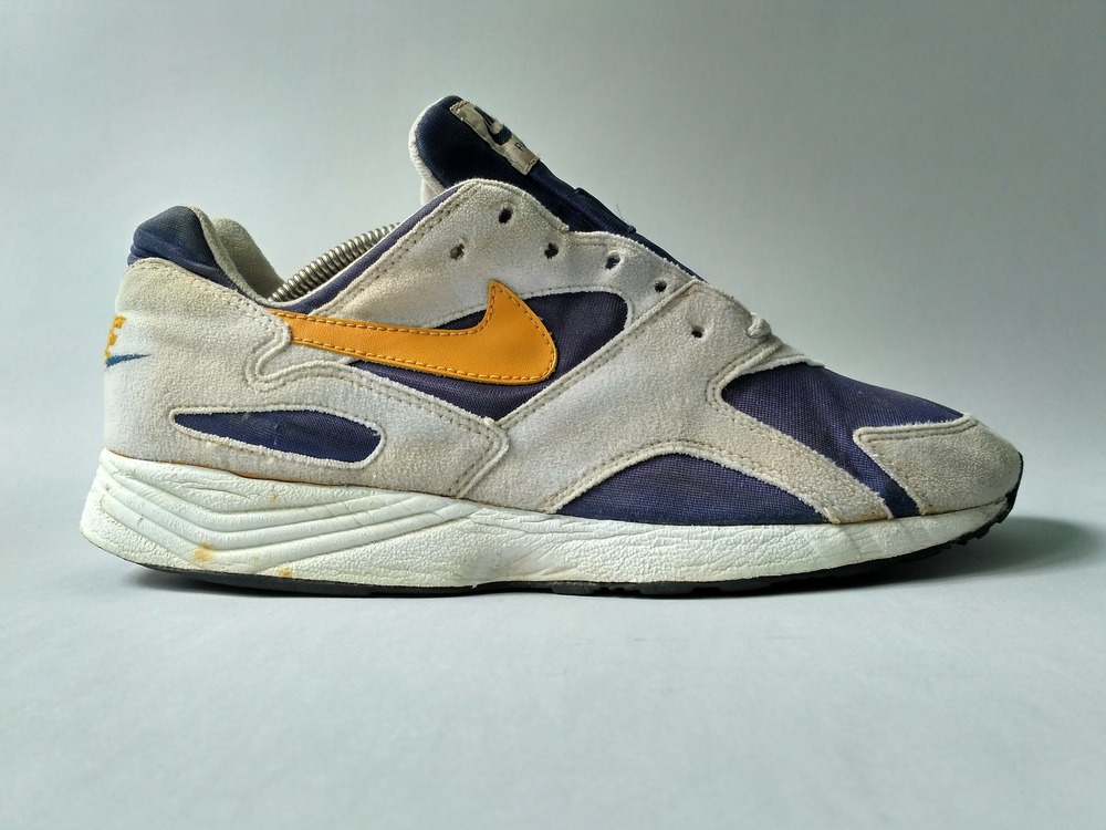 nike pantheon 93