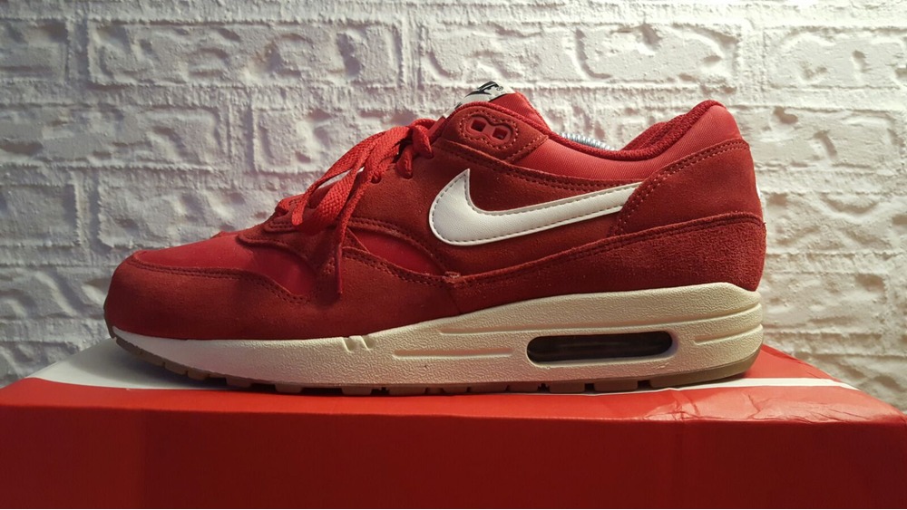 nike air max 1 red suede