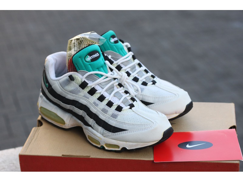 nike air max 95 emerald nike air max 95 emerald