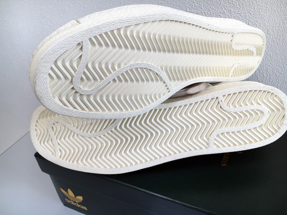 Golden Goose Deluxe Brand Cheap Superstar Sneakers $515 Shop AW17 