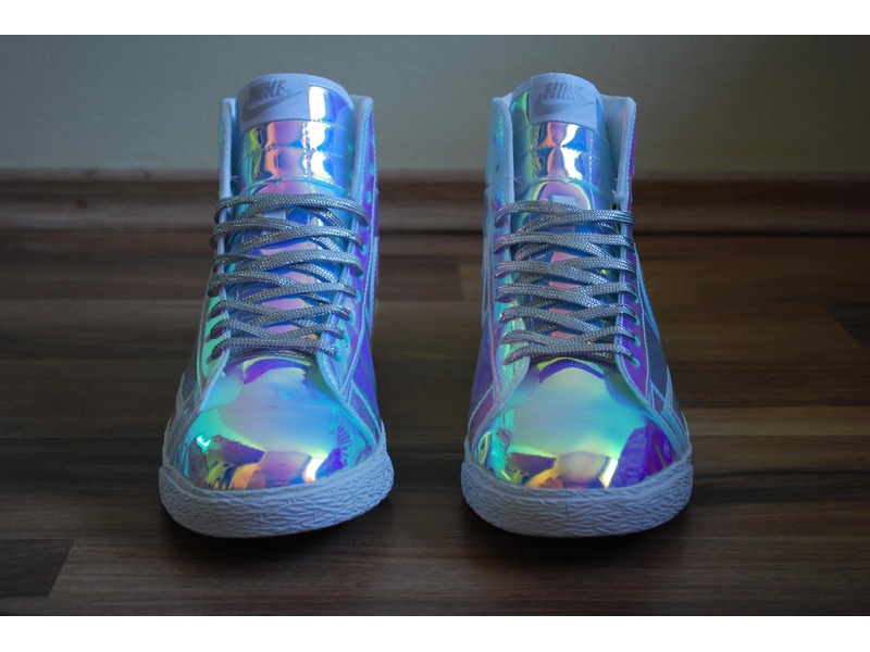 nike blazer mid premium qs iridescent