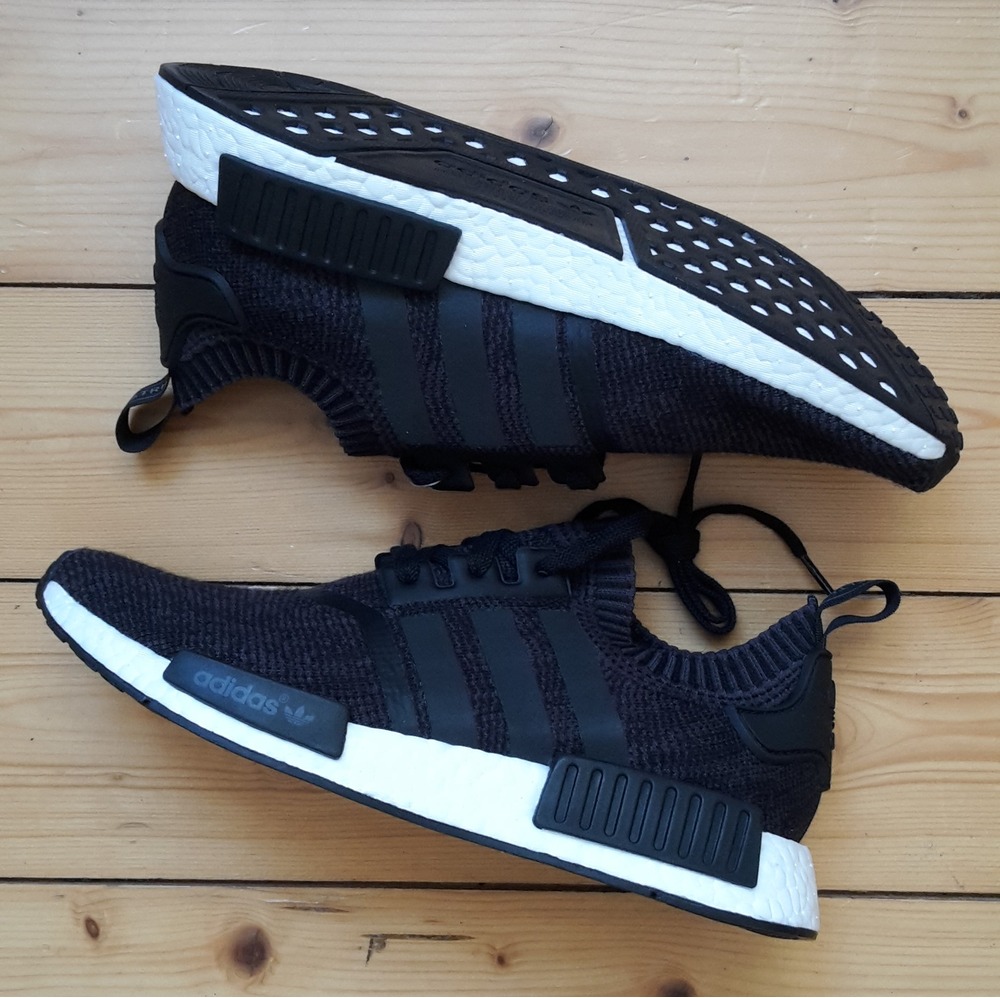 adidas NMD R1 Primeknit Shock Pink