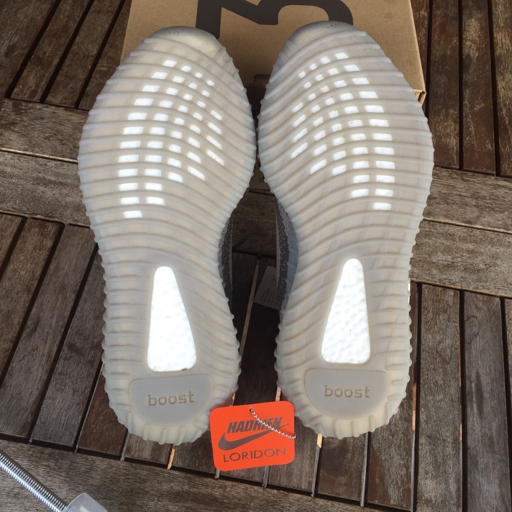 Adidas Kanye Yeezy 350 V2 Beluga Size 8.5 BRAND NEW