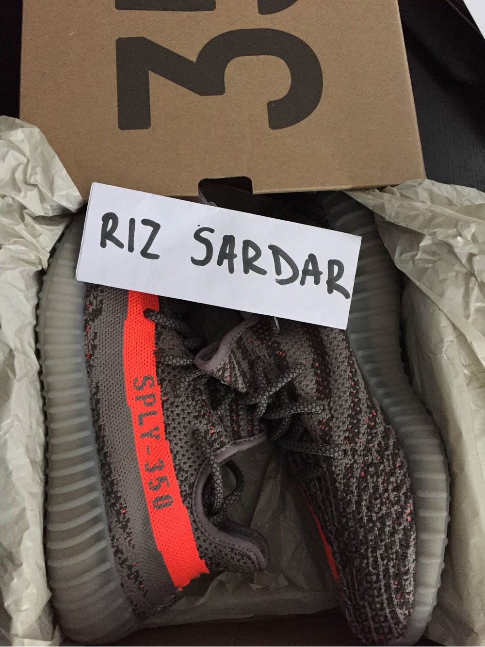 Adidas YEEZY Boost 350 V2 BLACK / RED BRED BB6372 Size 8K 