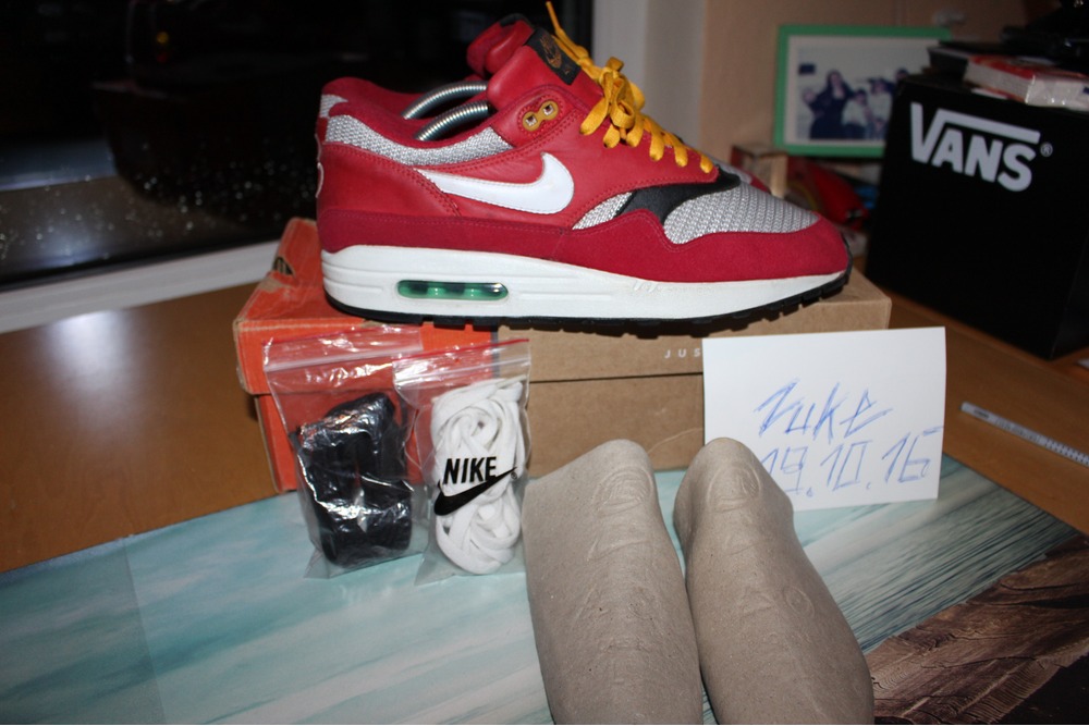 air max 1 elephant red NIKE AIR MAX 1 'URAWA' 'URAWA DRAGONS' AIR MAX 1 'URAWA