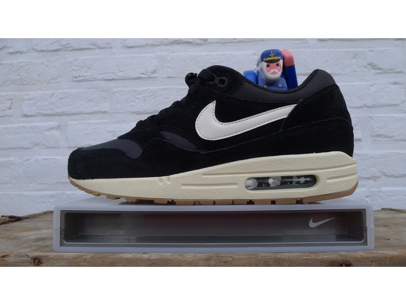 nike air max 1 essential suede pack nike air max 1 essential suede pack