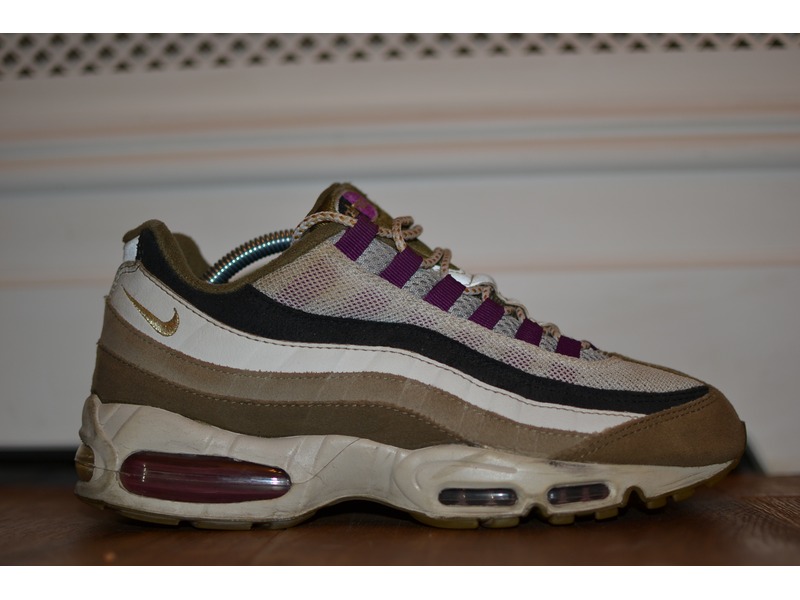 air jordan 1 mid orange black