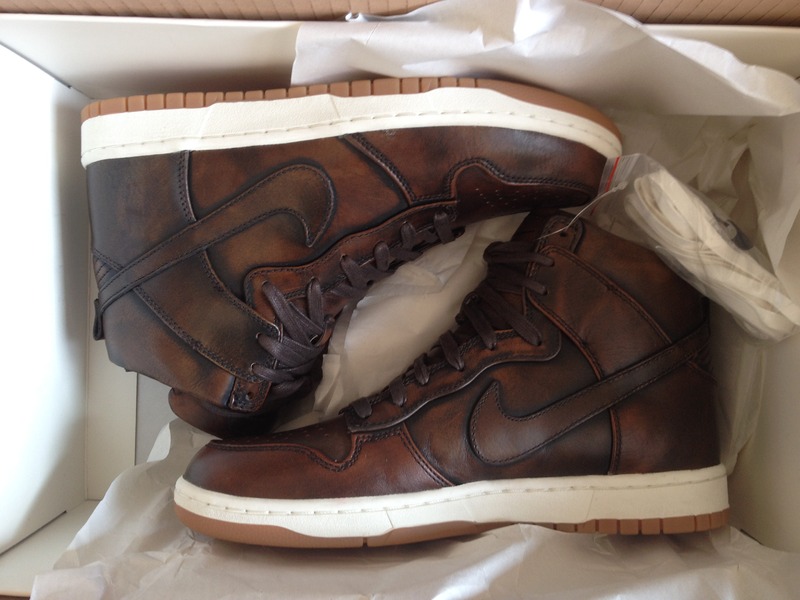 nike dunk burnished leather