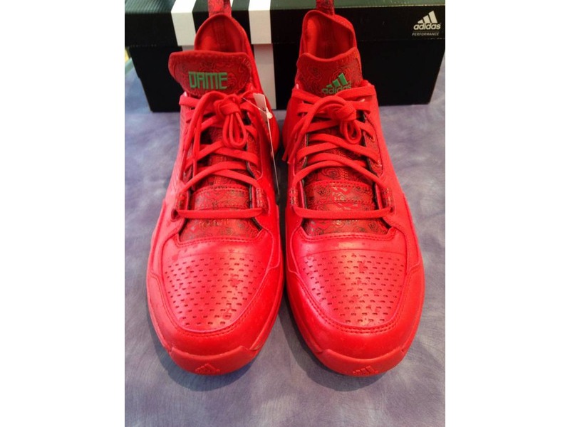 adidas d lillard 1 rose city 2adidas d lillard 1 rose city