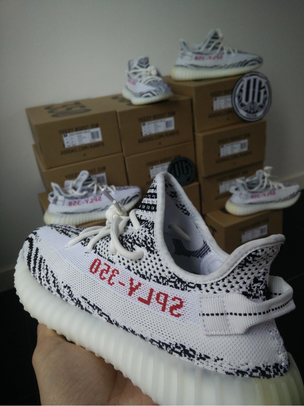 Yeezy Talk Worldwide on Cheap Sale 'YEEZY BOOST 350 v2 BY 1604