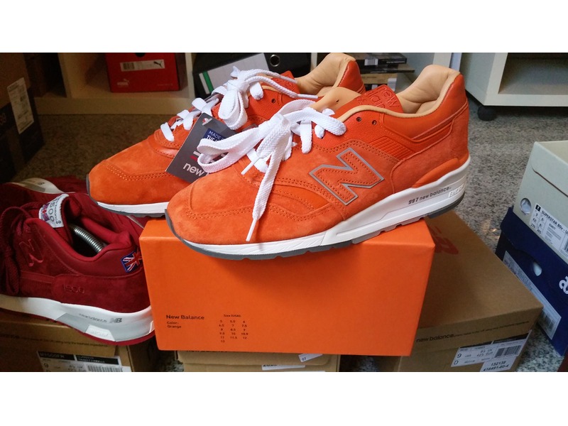 new balance 997 orange