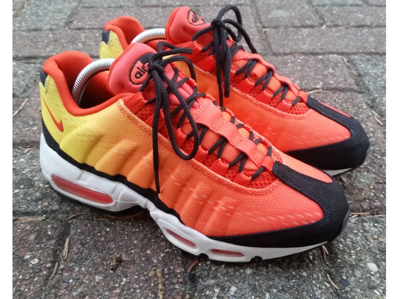 nike 95 sunset