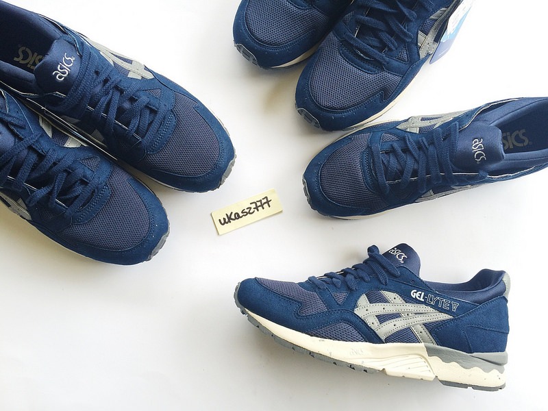 asics gel lyte navy white