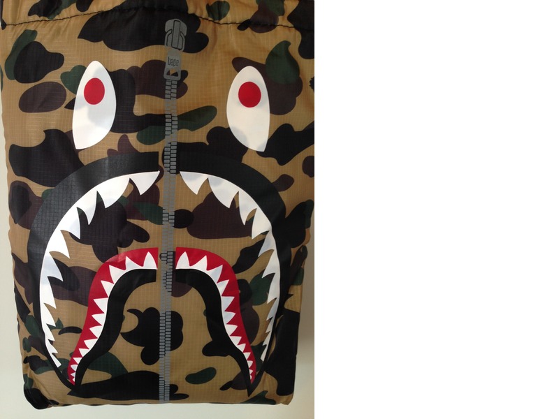 A Bathing Ape (Bape) Shark Tote Bag, DS condition, new and unused ...