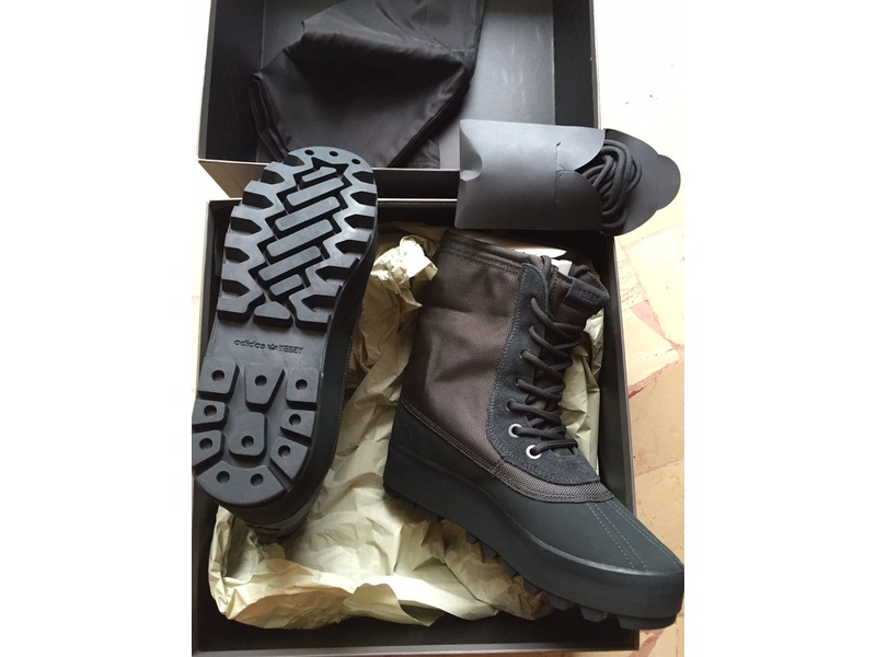 adidas yeezy precio en dolares