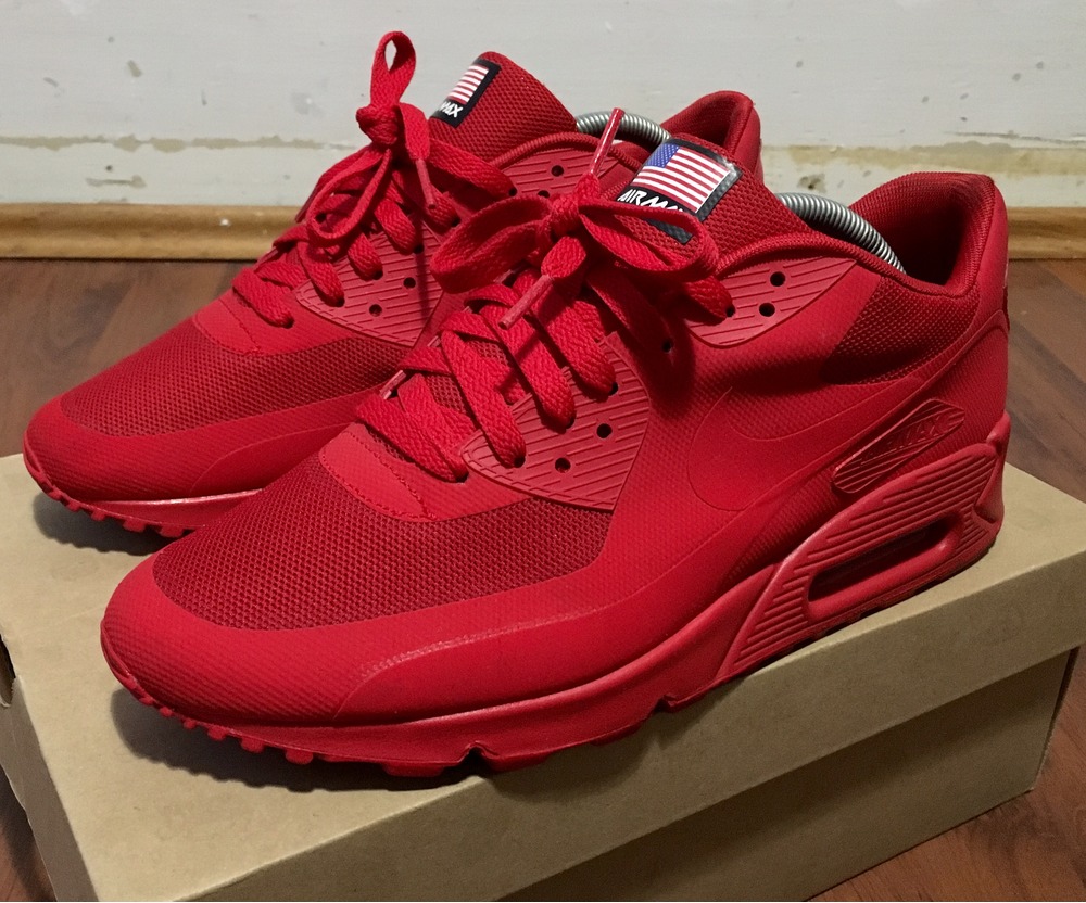 NIKE AIR MAX 90 MILANO QS MILAN 2013 RELEASE