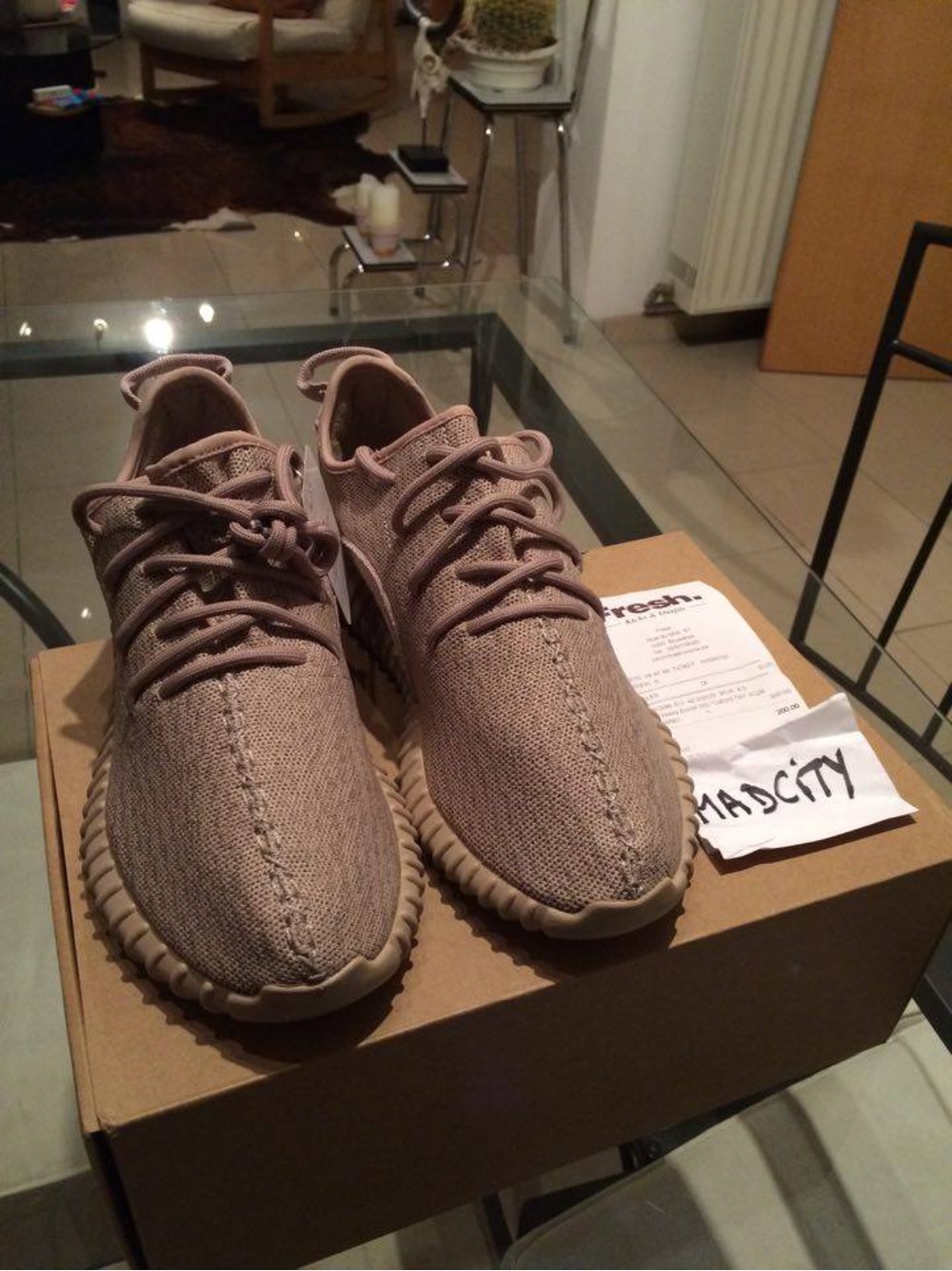 BackDoorMIA Adidas Yeezy 350 Boost V2 