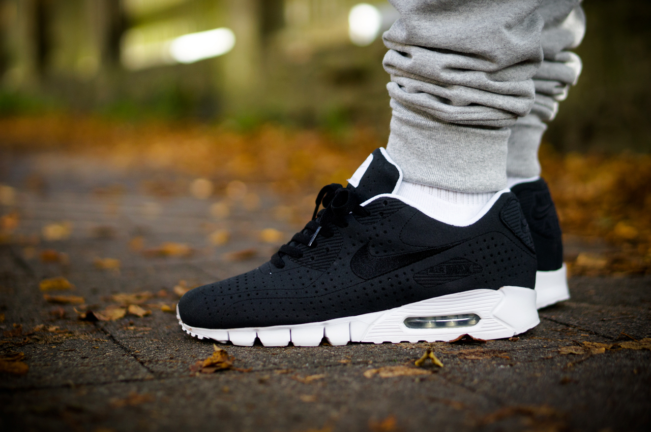 nike air max 90 current moire sample