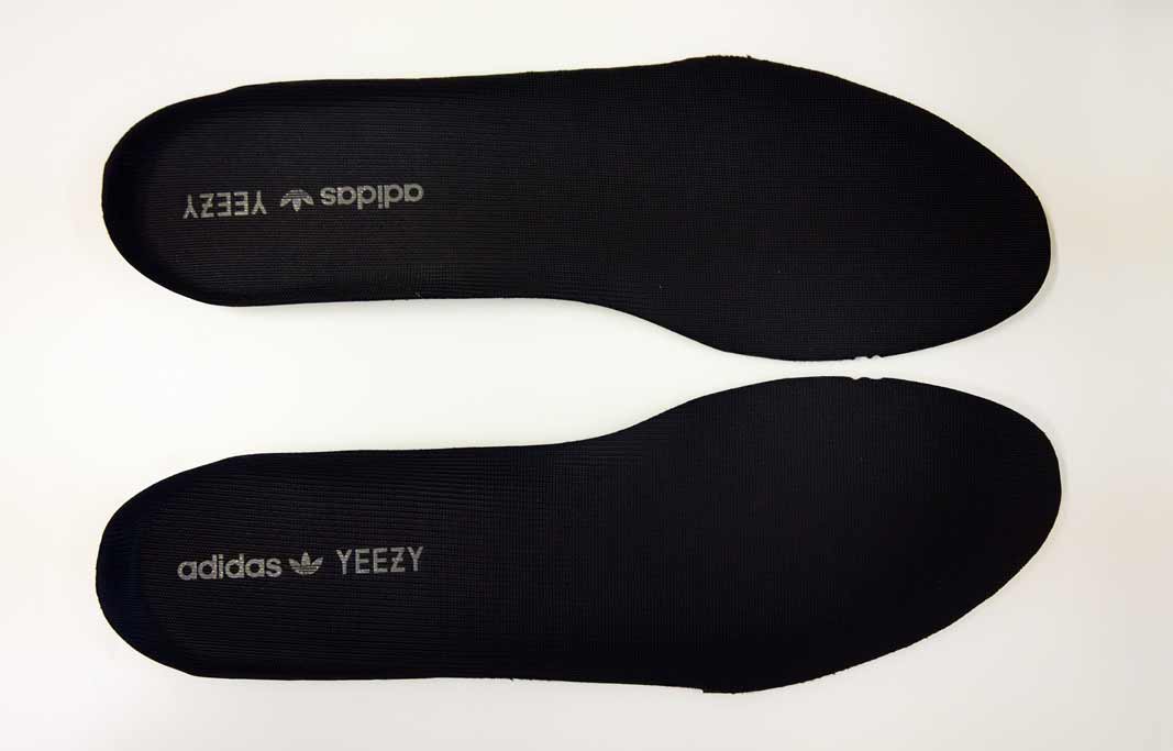 yeezy boost 350 pirate black insole