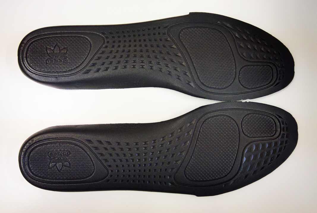 yeezy v1 insole