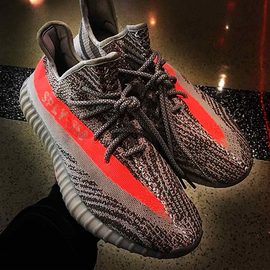 yeezy 550 red