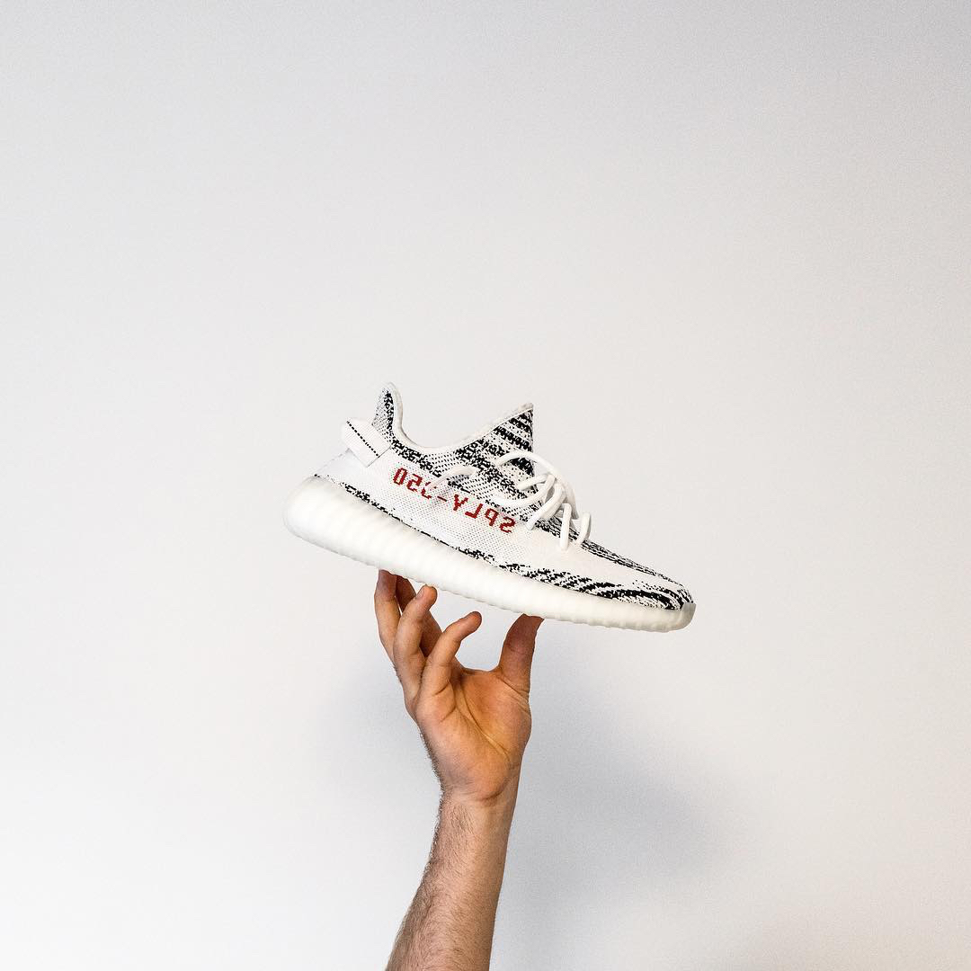 yeezy boost 350 v2 hyperspace size 12us in Pasig Metro